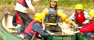 Paddling with the leader
